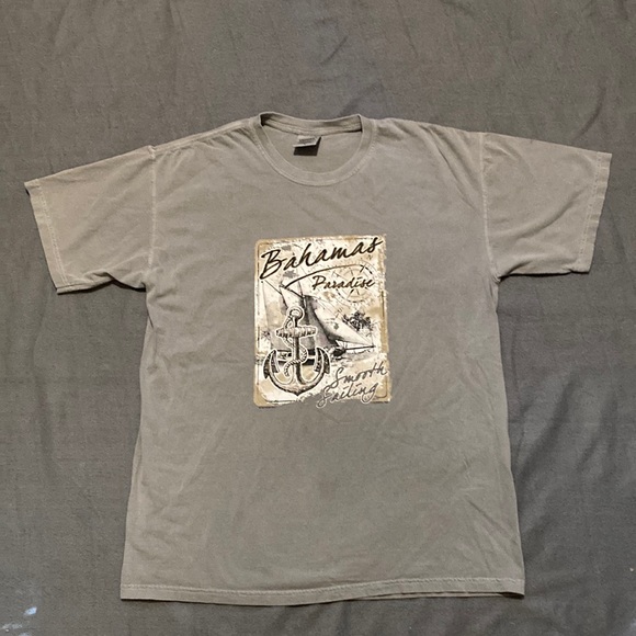 Comfort Colors Other - Comfort Colors by Chouinard Gildan men’s tshirt Size Large